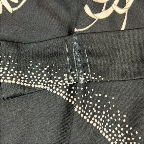 ❤️ Vintage 70s Polynesian Bazaar Chrysanthemum Print Hawaiian Maxi Dress, Small - Picture 6 of 7